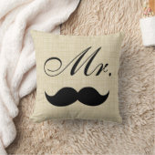 Coussin de couple, M. w Mustache noire sur parchem (Couverture)