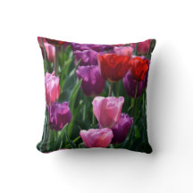 Coussin de fleurs de tulipes colorées