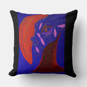 Coussin de jet de créature étonnamment belle