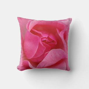 Coussin de jet de fleur de rose rose