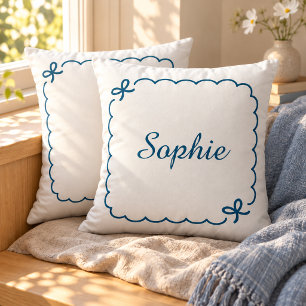 Coussin de jet personnalisé avec nom et nœud papil