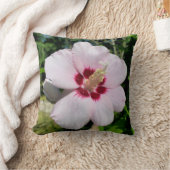 Coussin de jeté à l'Hibiscus (Couverture)