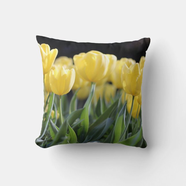 Coussin de jolies tulipes jaunes (Recto)