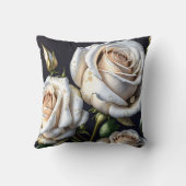 Coussin De magnifiques roses blanches aux détails dorés (Verso)