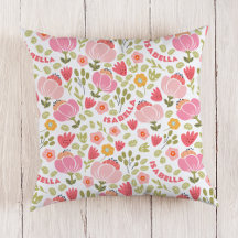 Coussin de nom des filles florales roses