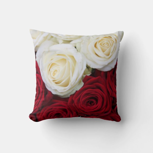 Coussin de rose rouge et blanc (Recto)