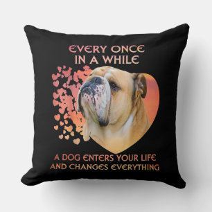Coussin De Temps En Temps Un Chien Entre Dans Votre Vie