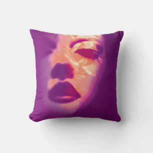 Coussin de visage de mode violet peint de glamour