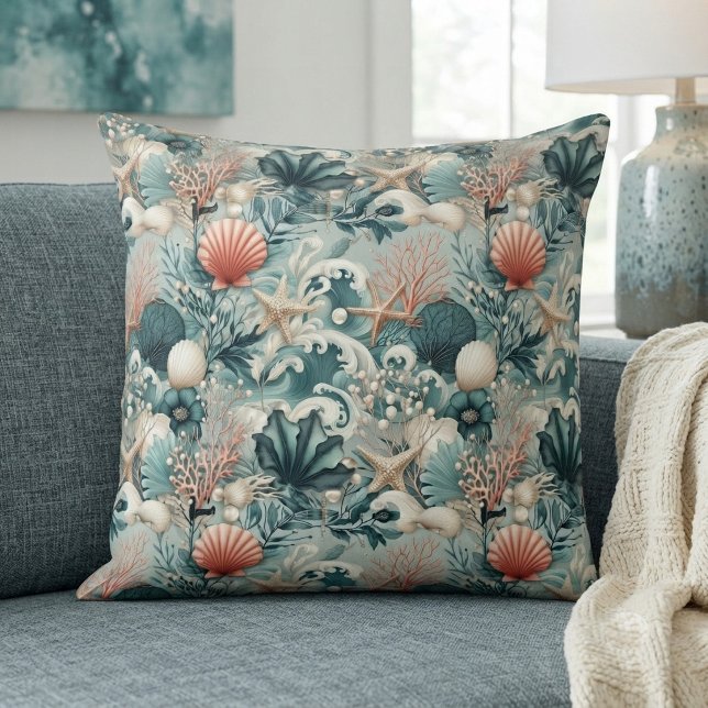 Coussin Décor côtier vert de mer Coraux tropicaux Coquilla (Sea Green Coastal Decor Tropical Corals Seashells Throw Pillow)