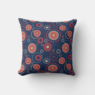 Coussin décoratif à motif géométrique bleu marine