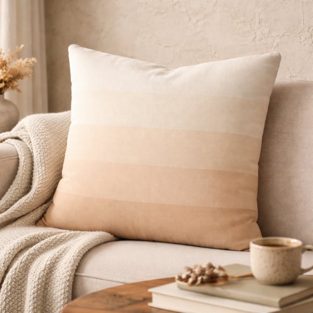 Coussin décoratif Ivory Sunrise Fade (Ivory sunrise gradient in layered beige and cream for a soft modern space)