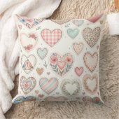 Coussin décoratif motif petits cœurs pastel (Couverture)