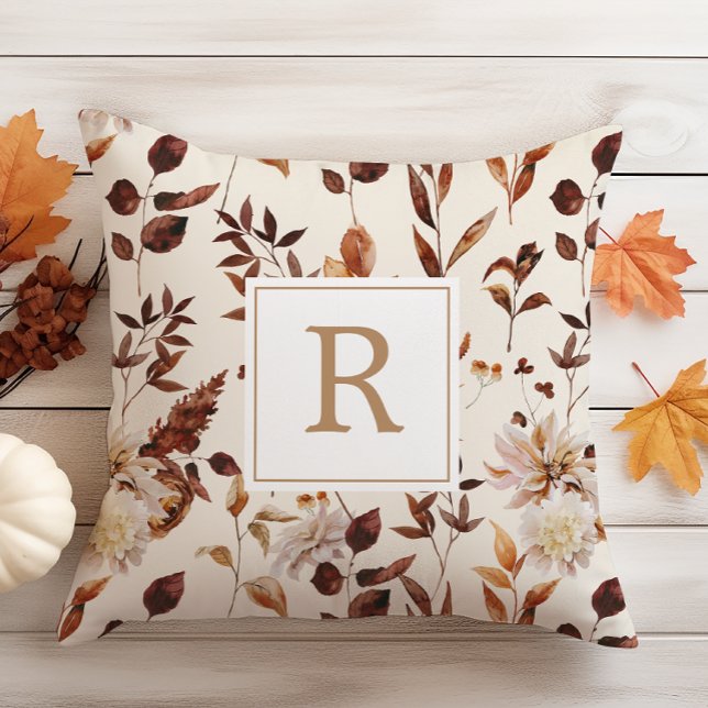 Coussin Décoration de feuillage d'automne en terre cuite r (Rust Terracotta Fall Foliage Decoration Monogram Throw Pillow
)