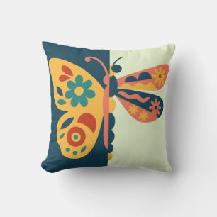 Coussin Décoration papillon colorée avec éléments floraux