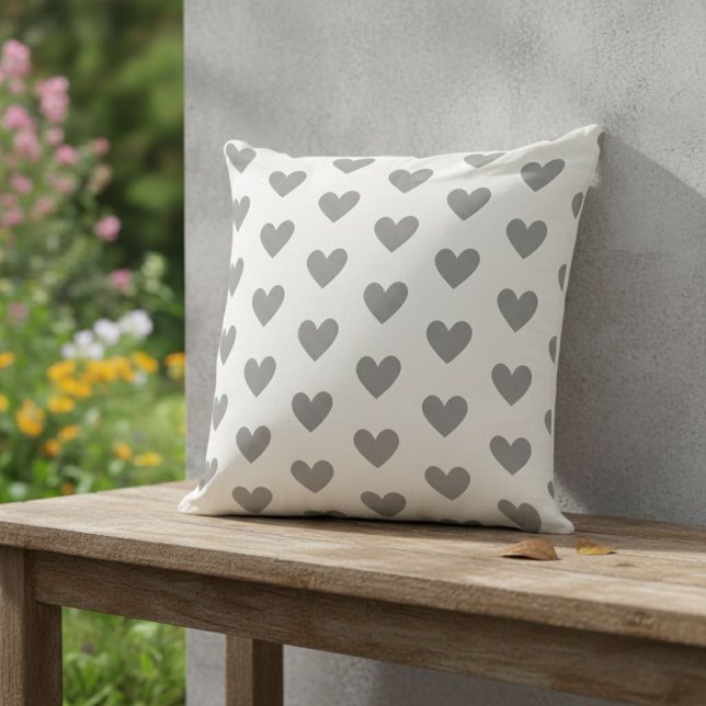 Coussin Decorative heart-patterned cushion (Créateur téléchargé)