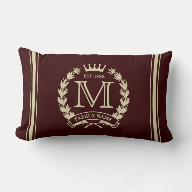 Coussin décoré d'un monogramme initial fait sur (Recto)