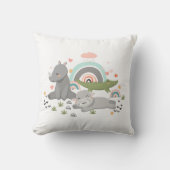 Coussin décoré d'une drôle d'illustration. (Recto)