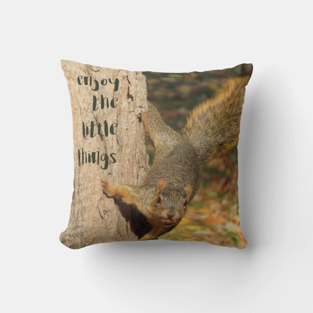 Coussin d'écureuil "appréciez petites choses" (Recto)