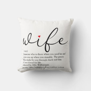 Coussin Définition de femme mariée Cœur rouge écriture noi