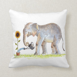 Coussin d'éléphant de bébé