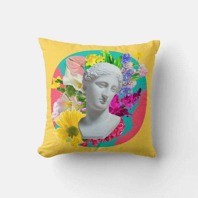 Coussin Délicat. Collage avec la tête de plâtre isoler (Recto)