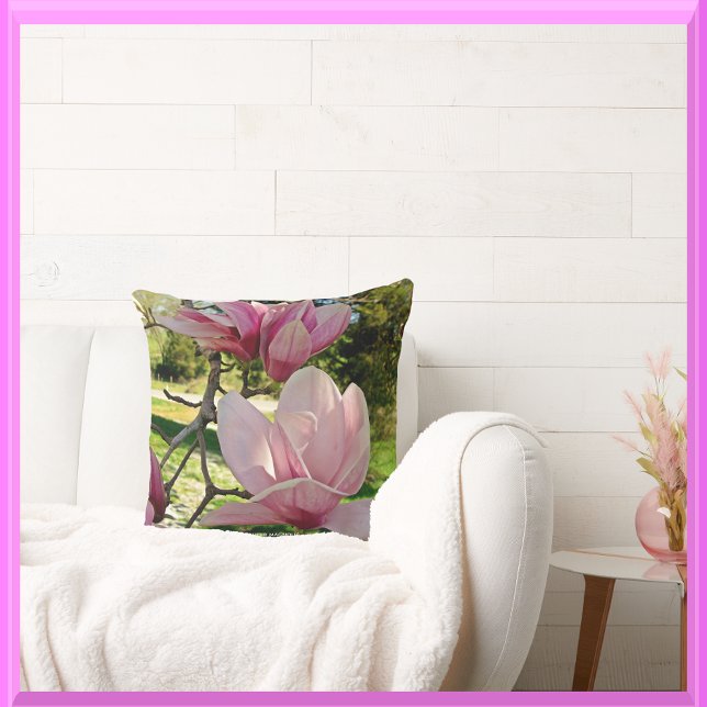 Coussin Délicat Magnolia Rose Photo Florale (Créateur téléchargé)