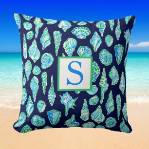 Coussin Des coquilles de mer de Preppy sur un monogramme A