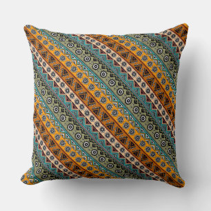 Coussin Design motif aztèque coloré
