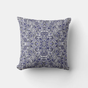 Coussin Design motif bleu pâle