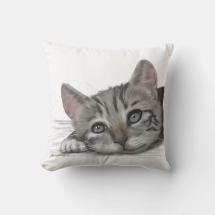 Coussin Dessin animé de chaton tabby mignon au repos