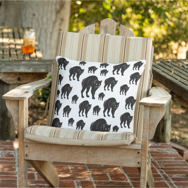 Coussin Dessin de silhouette de chat noir rôdant pour Hall (Chaise)