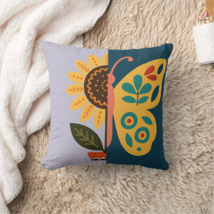 Coussin Dessin floral et papillon ludique