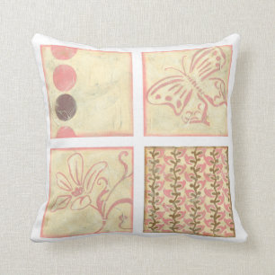 Coussin Dessins de blocs de bois rose par Chariklia Zarris