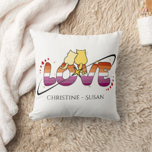 Coussin Deux chats amoureux Drapeau lesbien du coucher de