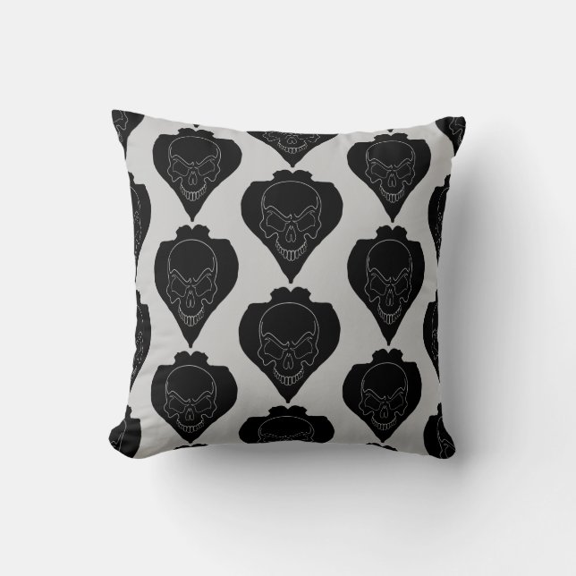 Coussin Deux Filles Et Crâne (Recto)