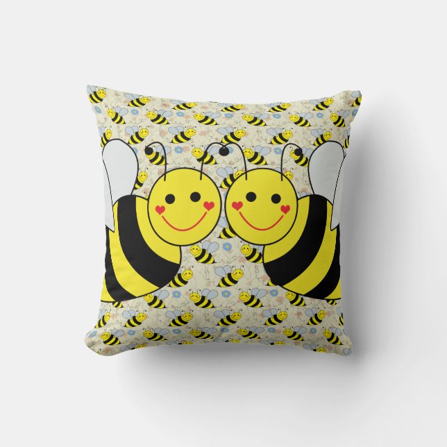 Coussin Deux mignons gaffent des abeilles (Recto)