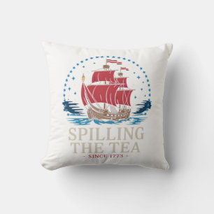 Coussin Déverser Le Thé Depuis 1773 Rouge Blanc Bleu Drôle