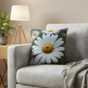 Coussin Dewy White Daisy Flower Gros plan Photo de la natu