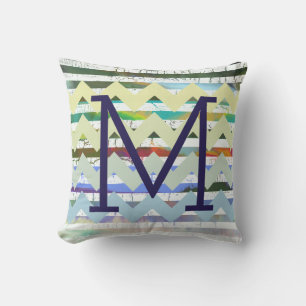 Coussin D'extérieur bandes de chevrons + abstraction + monogramme, fra