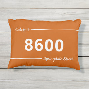 Coussin D'extérieur Burning Orange and White House Numéro Adresse de