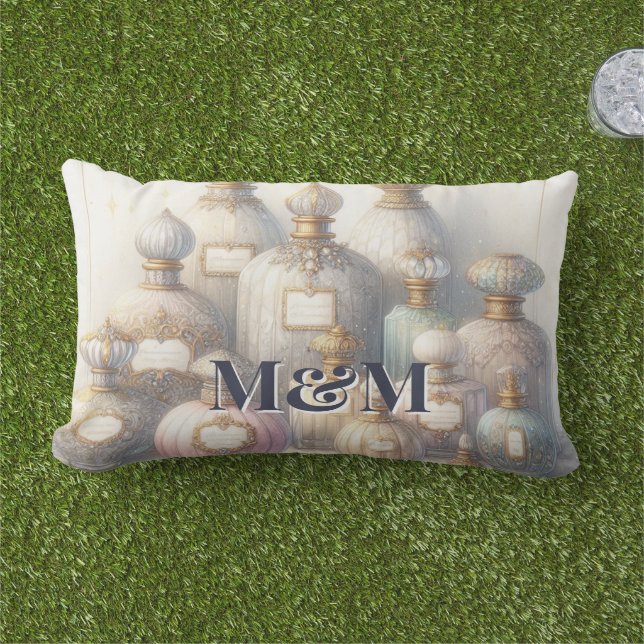 Coussin D'extérieur Collection de parfums de niche, aquarelle monogram (Herbe)