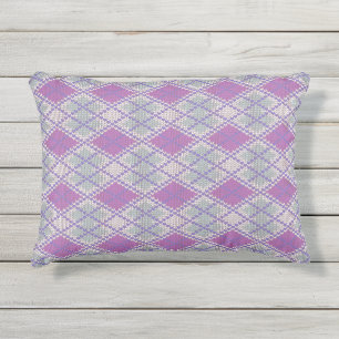 COUSSIN D'EXTÉRIEUR EN MAILLE ARGYLE LILAS