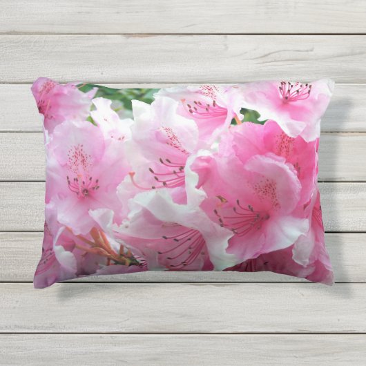 Coussin D'extérieur Fleurs florales roses tombées (Devant)