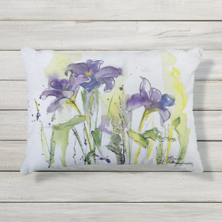 Coussin D'extérieur Jardin aux fleurs violettes à l'avant, rouge à l'a