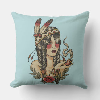 Coussin D'extérieur Jeune femme native américaine