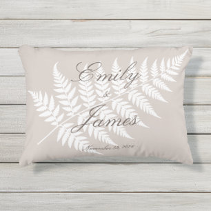 Coussin D'extérieur Noms de couple Élegants Fougère Blanche Taupe Moch