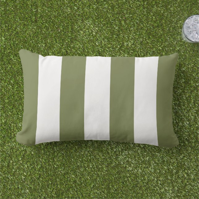Coussin D'extérieur Rayures de cabane vert olive et blanc (Herbe)