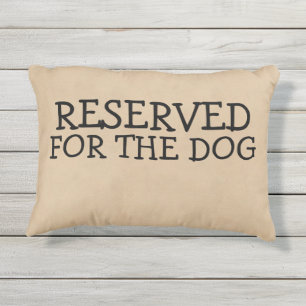 Coussin D'extérieur Réservé Pour La Nouveauté Du Chien