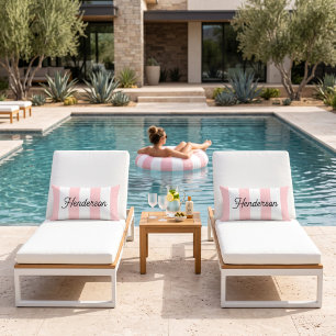 Coussin D'extérieur Rose Pétale et Cabana Rayures Monogrammées en Blan