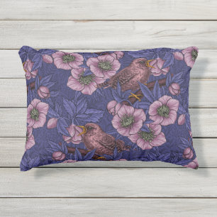 Coussin D'extérieur Wren et hellebore, violet et rose